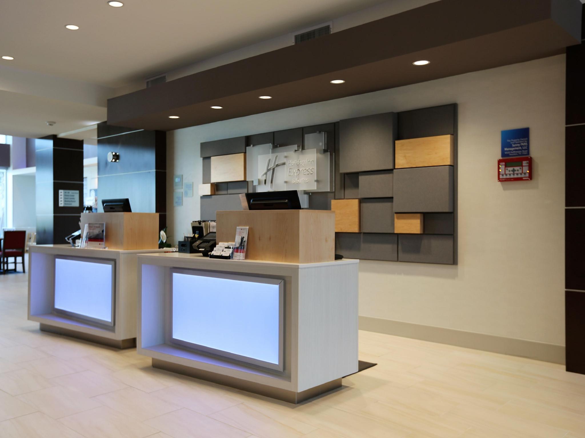 Holiday Inn Express & Suites Houston Nw - Hwy 290 Cypress By Ihg Exterior foto